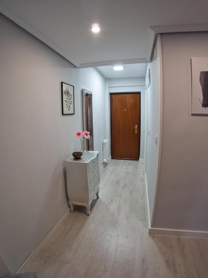 Bonito Piso Villafria Овиедо Екстериор снимка