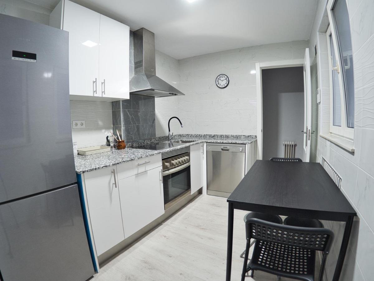 Bonito Piso Villafria Овиедо Екстериор снимка