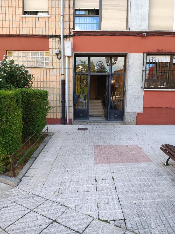 Bonito Piso Villafria Овиедо Екстериор снимка